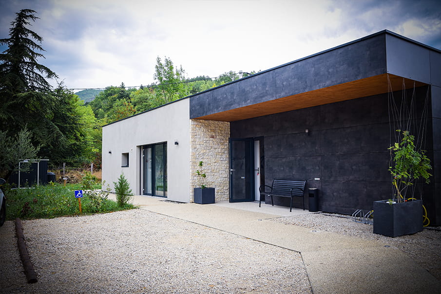 phenix-centre-therapie-naturelle-dieulefit_appartement-1