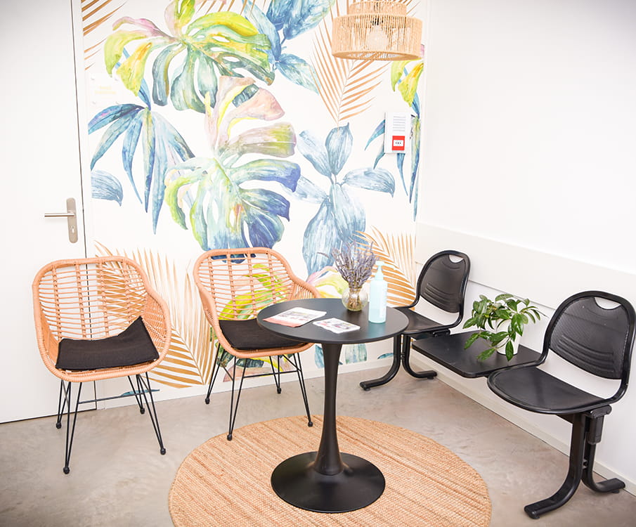 phenix-centre-therapie-naturelle-dieulefit_sage-femme-7