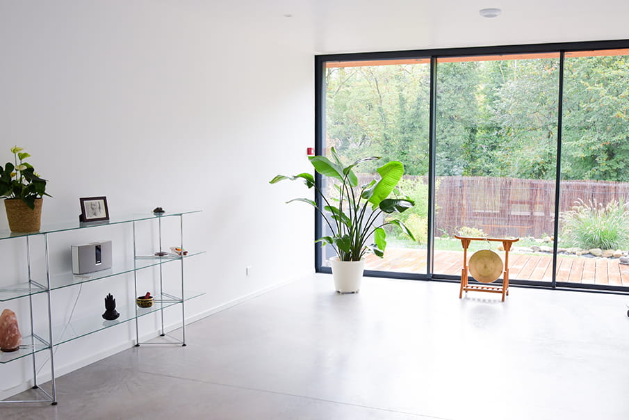 phenix-centre-therapie-naturelle-dieulefit_salle-polyvalente-5